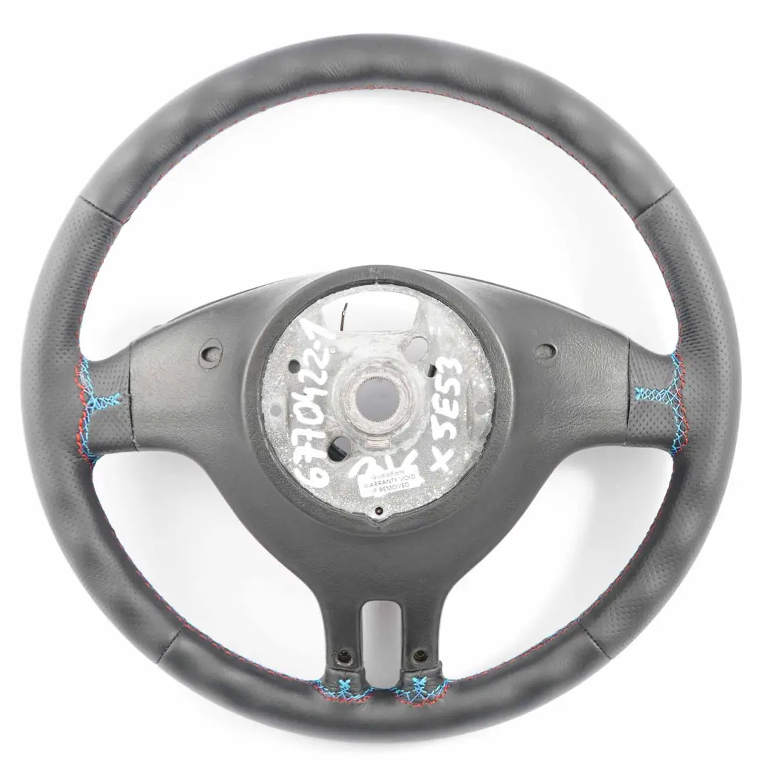 NUEVO Volante deportivo de cuero negro 3 radios para BMW Serie X5 E53 con número de pieza 6770422 BMW Serie X5 E53 NUEVO Volante deportivo de cuero negro 3 radios - SKU 6770422-1 - Número de pieza 6770422