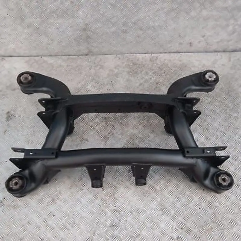 Eje Trasero Dif Carrier Subframe Ceadle para BMW X5 E53 con número de pieza 6770459 BMW X5 E53 Eje Trasero Dif Carrier Subframe Ceadle - SKU 6770459 - Número de pieza 6770459