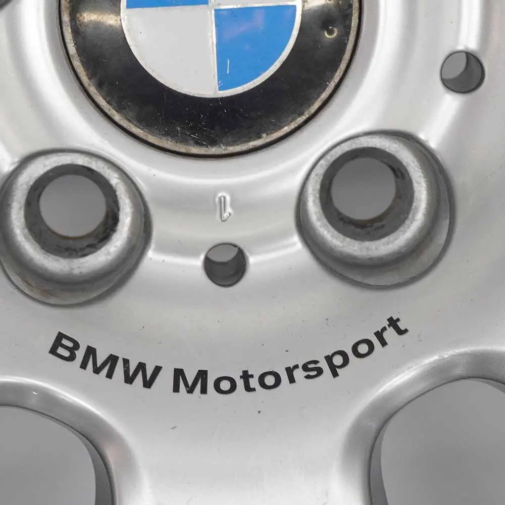 Hinten Alu Felge 18" Radialspeiche 216 8,5J ET:37 für BMW E90 E91 E92 mit Teilenummer 6770465 BMW E90 E91 E92 Hinten Alu Felge 18" Radialspeiche 216 8,5J ET:37 - SKU 6770465-1 - Teilenummer 6770465