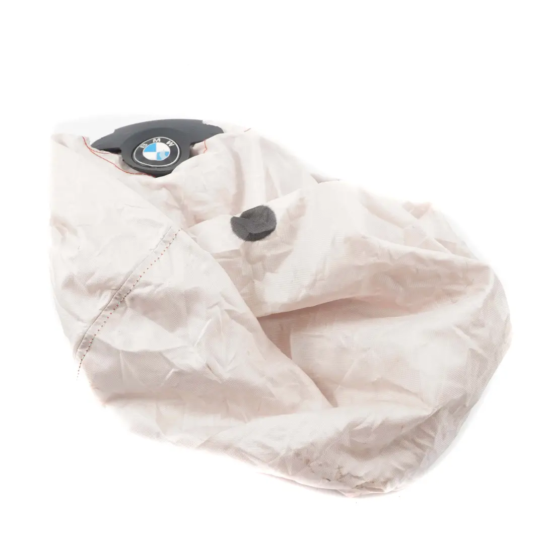Poduszka Kierowcy Airbag Wystrzelona do BMW E81 E87 E90 E91 o numerze 6770515 BMW E81 E87 E90 E91 Poduszka Kierowcy Airbag Wystrzelona - SKU 6770515-11 - Numer Części 6770515