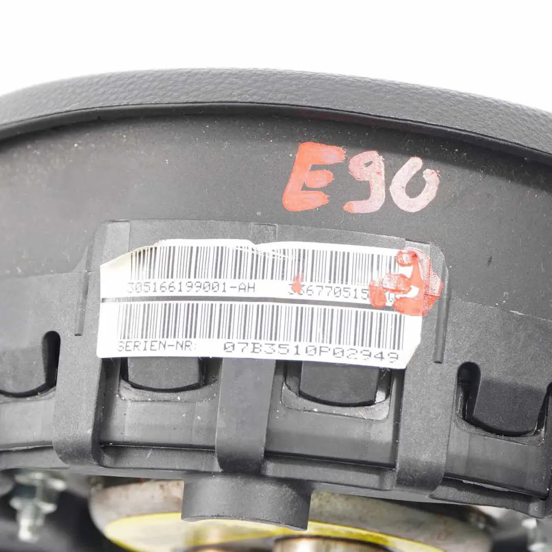 BMW E81 E87 E90 E91 E92 Module / Capuchon / Milieu de Volant M-Sport Airbag - SKU 6770515-3 - Numéro de pièce 6770515