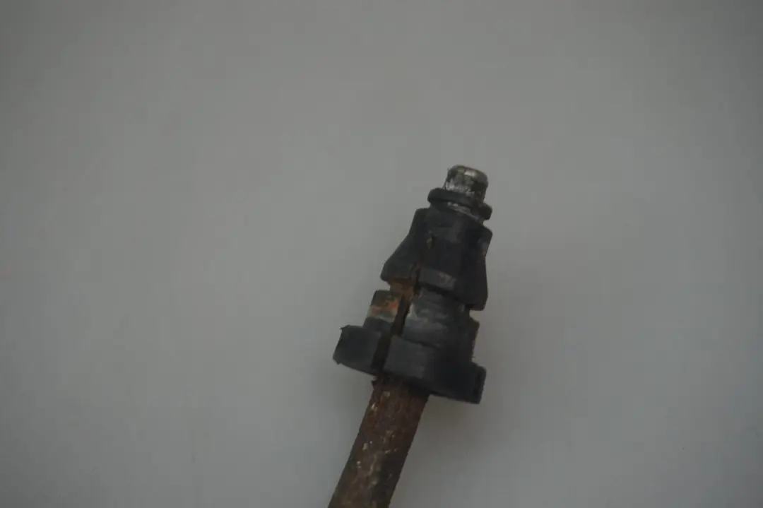 Kupplungsleitung Getriebe für Mini Cooper One R55 R56 mit Teilenummer 6770598 Mini Cooper One R55 R56 Kupplungsleitung Getriebe - SKU 6770598 - Teilenummer 6770598