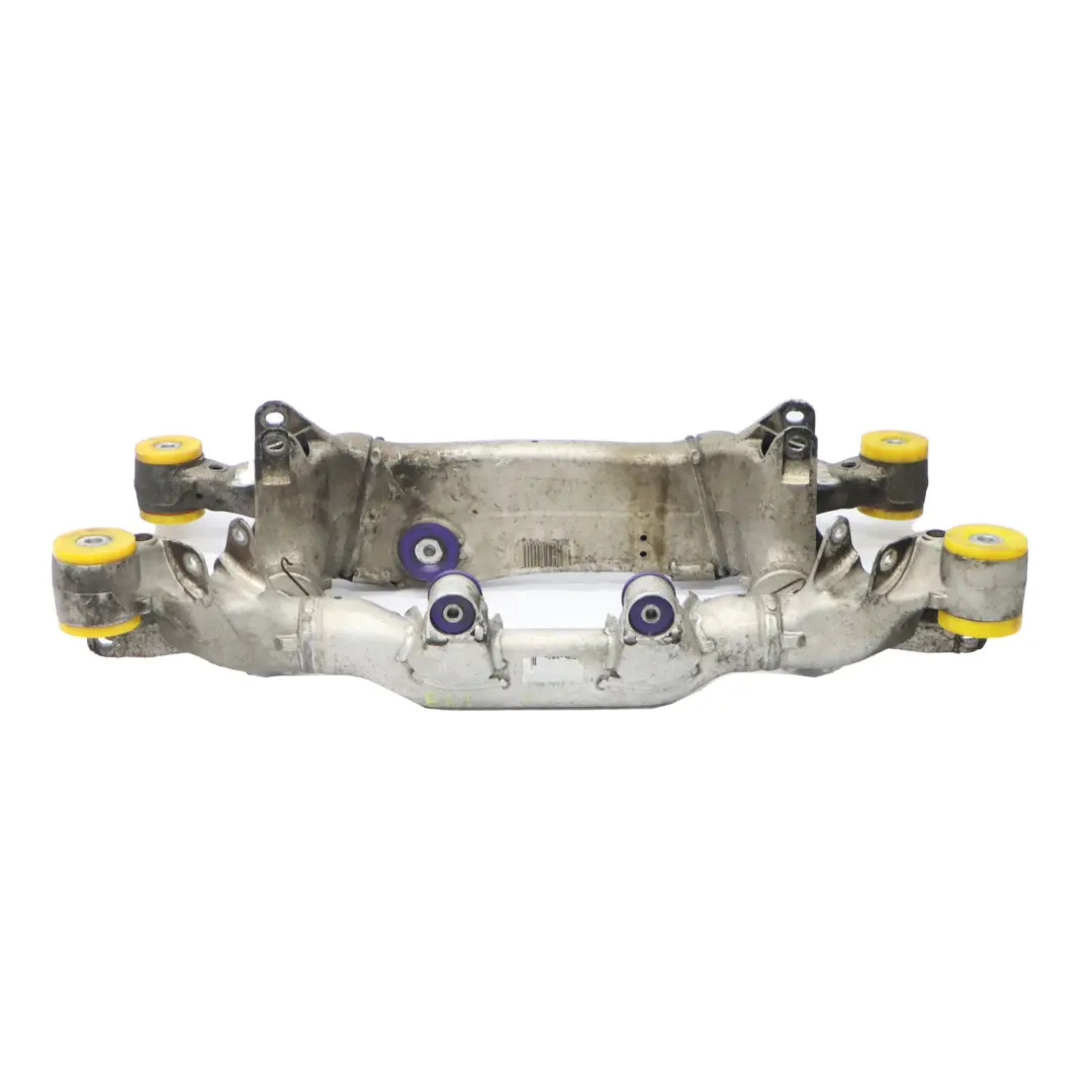 Eje Trasero Portador Subchasis Cuna Soporte Suspensión para BMW E61 con número de pieza 6770827 BMW E61 Eje Trasero Portador Subchasis Cuna Soporte Suspensión - SKU 6770827-1 - Número de pieza 6770827
