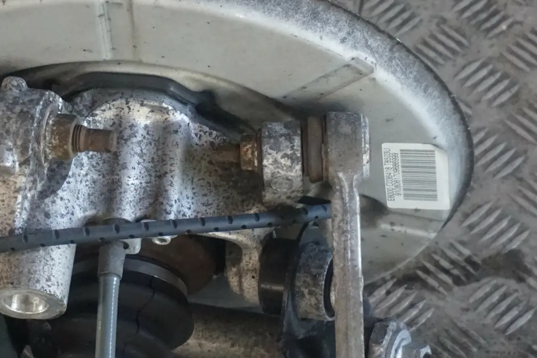 BMW E60 520D N47 Eje De Salida Trasero Izquierdo Soporte Rueda Suspensión - SKU 6770905-4 - Número de pieza 6770905