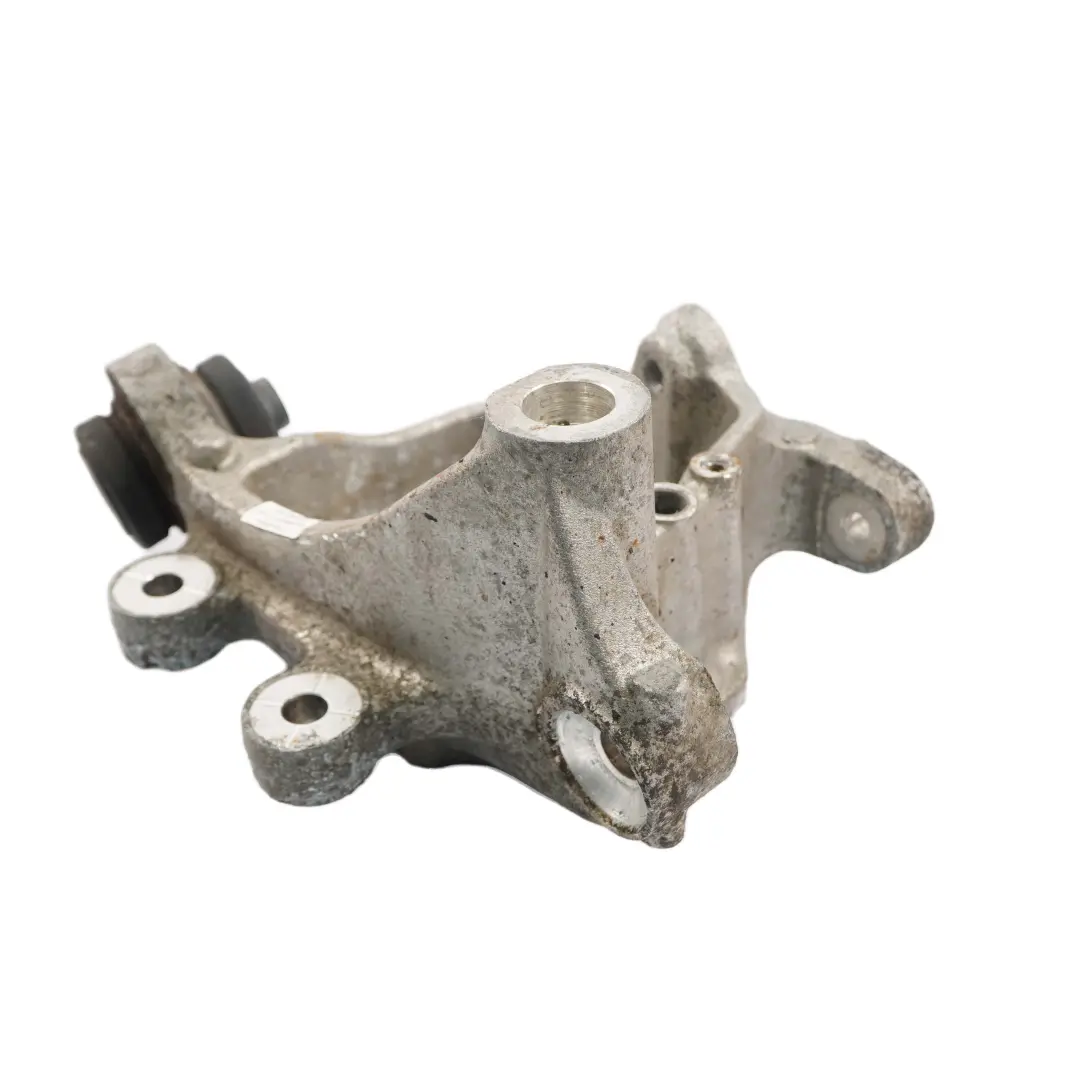 Right O/S Suspension Brake Wheel Carrier to BMW 5 Series E60 Rear with Part number 6770906 BMW 5 Series E60 Rear Right O/S Suspension Brake Wheel Carrier - SKU 6770906-8 - Part number 6770906