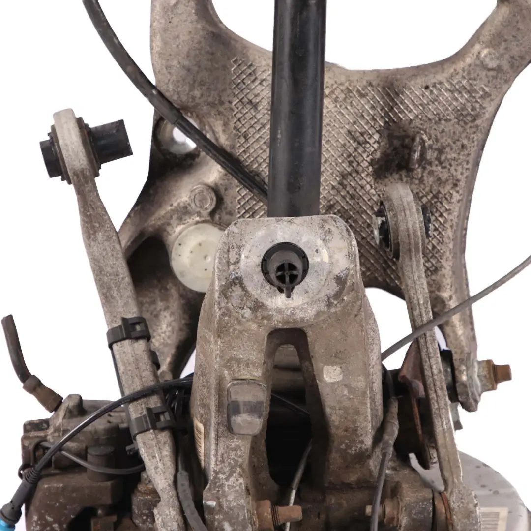 BMW E61 525d M57N2 Arbre sortie arriere Droite jambe suspension Support de roue - SKU 6770923-3 - Numéro de pièce 6770923