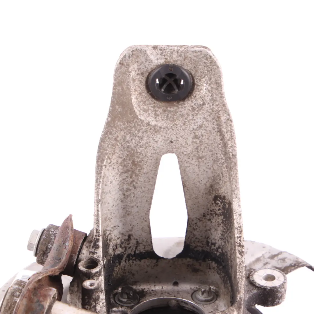 Right O/S Axle Wheel Carrier Flange Hub to BMW E61 Touring Rear with Part number 6770924 BMW E61 Touring Rear Right O/S Axle Wheel Carrier Flange Hub - SKU 6770924-7 - Part number 6770924