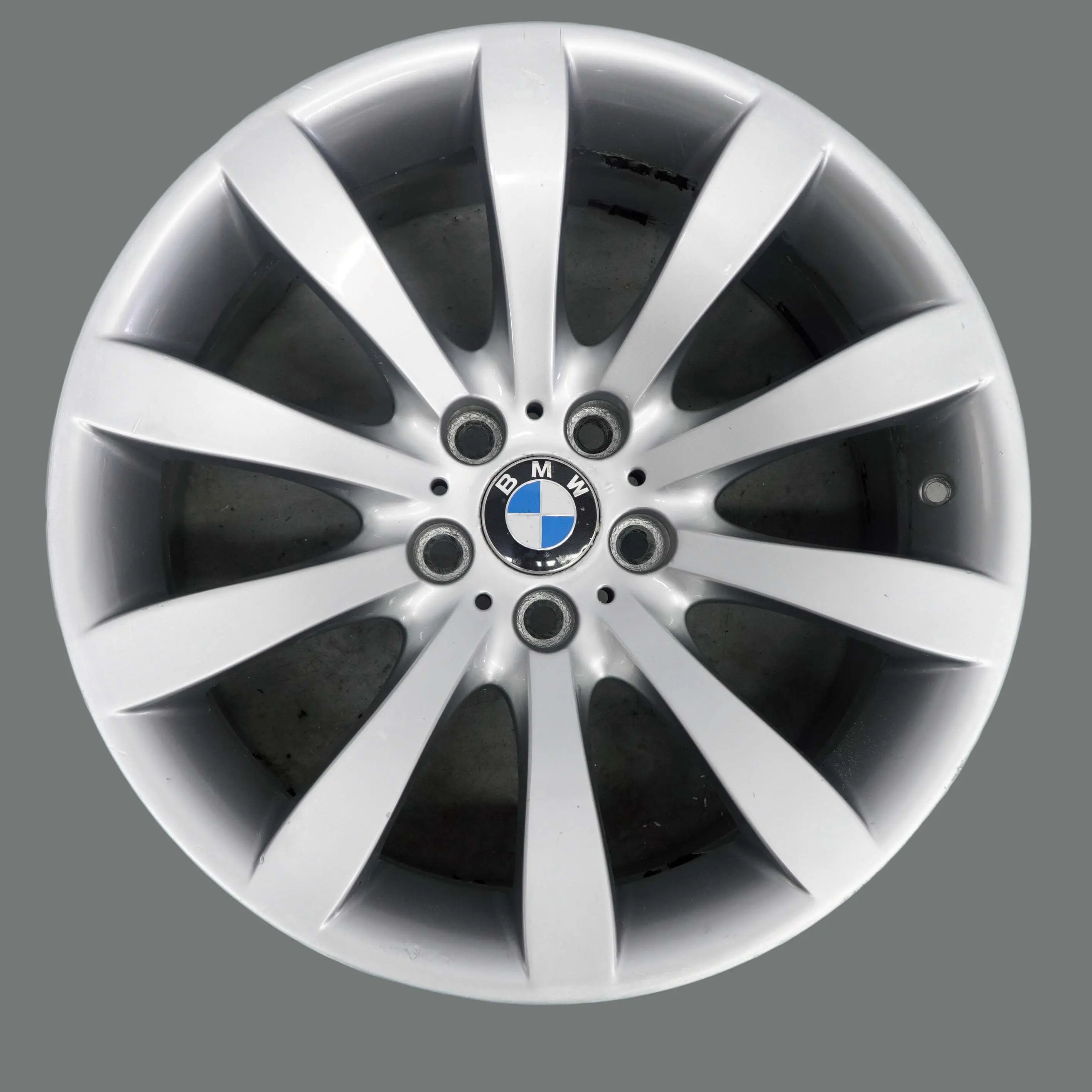 BMW E63 E64 Argento AlluMini o Cerchione IN Lega 19" Raggi a Stella 218 9J ET: