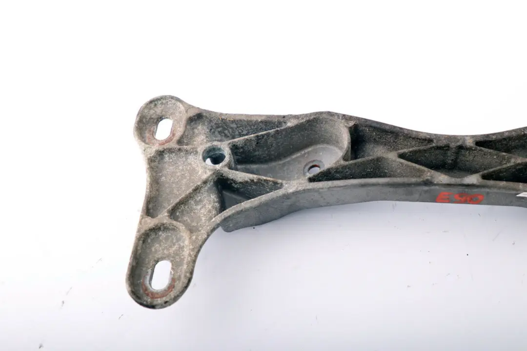 Łapa Podpora Wspornik Skrzyni Biegów do BMW E87 E90 o numerze 6771064 BMW E87 E90 Łapa Podpora Wspornik Skrzyni Biegów - SKU 6771064 - Numer Części 6771064