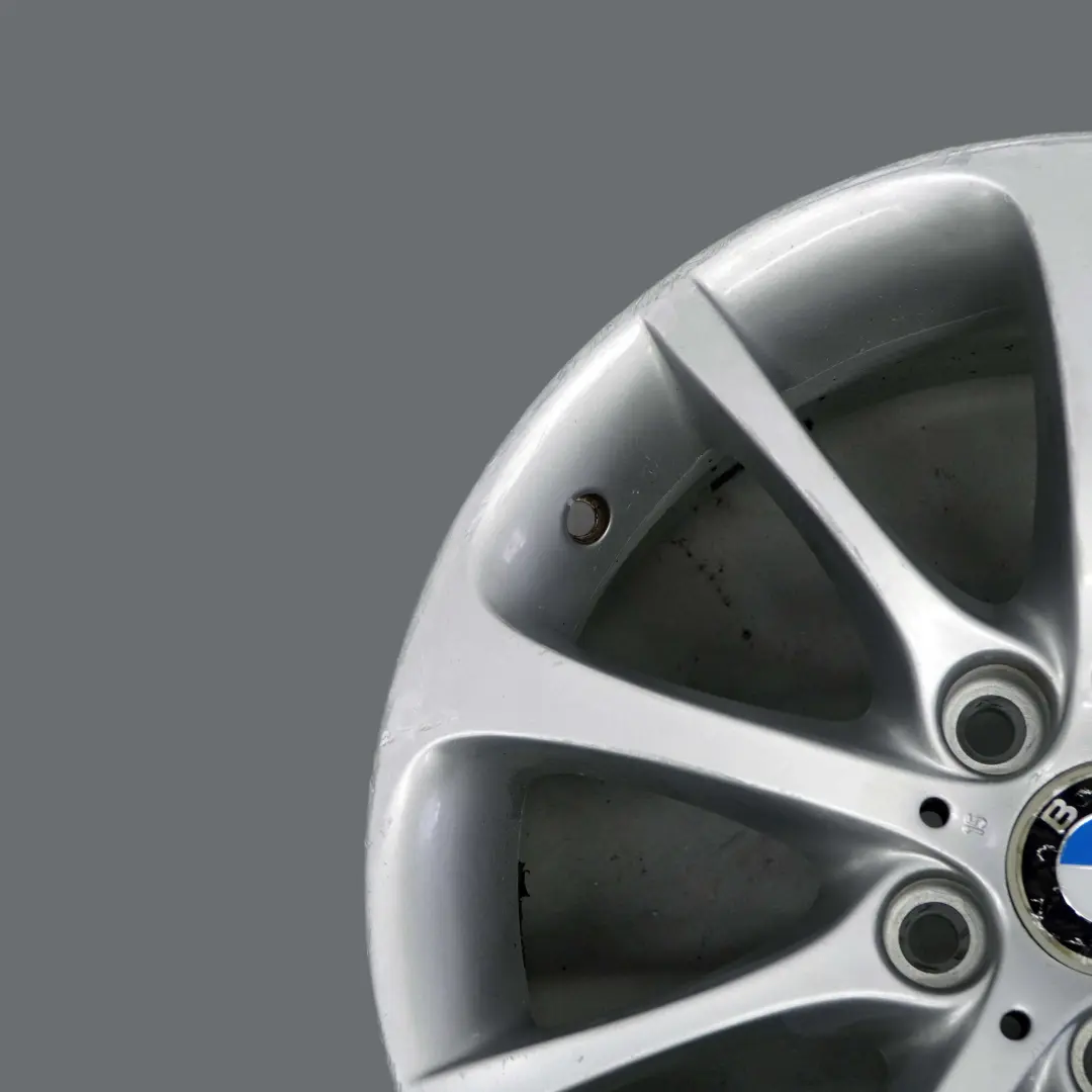 Plata trasera llanta De aleacion 17 "8J ET:46 Star Spoke 200 para BMW Z4 E85 con número de pieza 6771157 BMW Z4 E85 Plata trasera llanta De aleacion 17 "8J ET:46 Star Spoke 200 - SKU 6771157-2 - Número de pieza 6771157