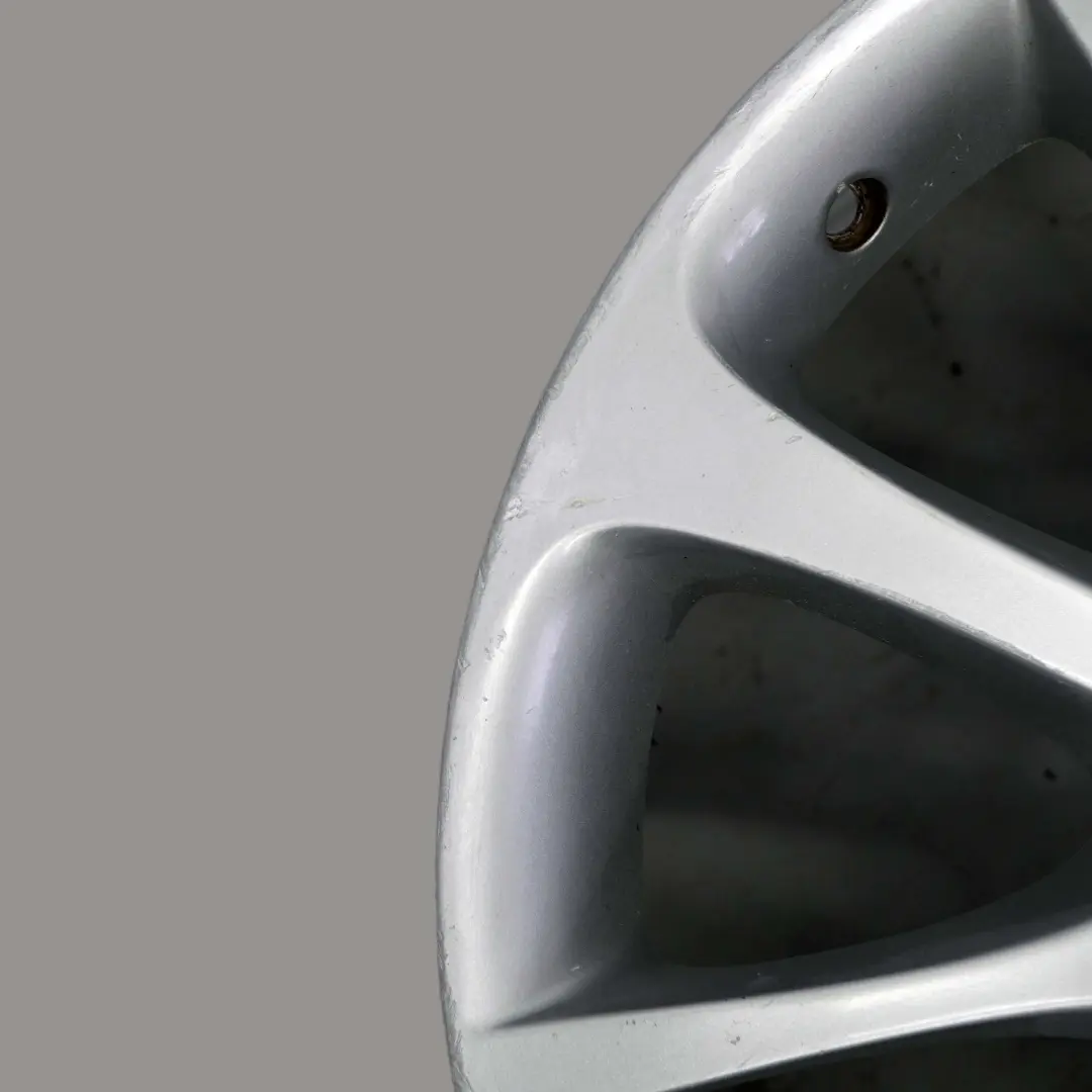 Silber Hinten Alufelge Alu Felge 18" 8,5J M Doppelspeiche 135 für BMW E46 Z4 E85 mit Teilenummer 6771157 BMW E46 Z4 E85 Silber Hinten Alufelge Alu Felge 18" 8,5J M Doppelspeiche 135 - SKU 6771157-2 - Teilenummer 6771157