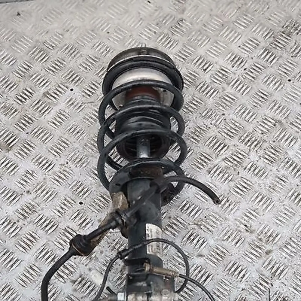 N52N Amortisseur Pivotement a L'Avant Gauche pour BMW 3 E92 325i à propos du numéro de pièce 31306771177 BMW 3 E92 325i N52N Amortisseur Pivotement a L'Avant Gauche - SKU 6771177-2 - Numéro de pièce 31306771177