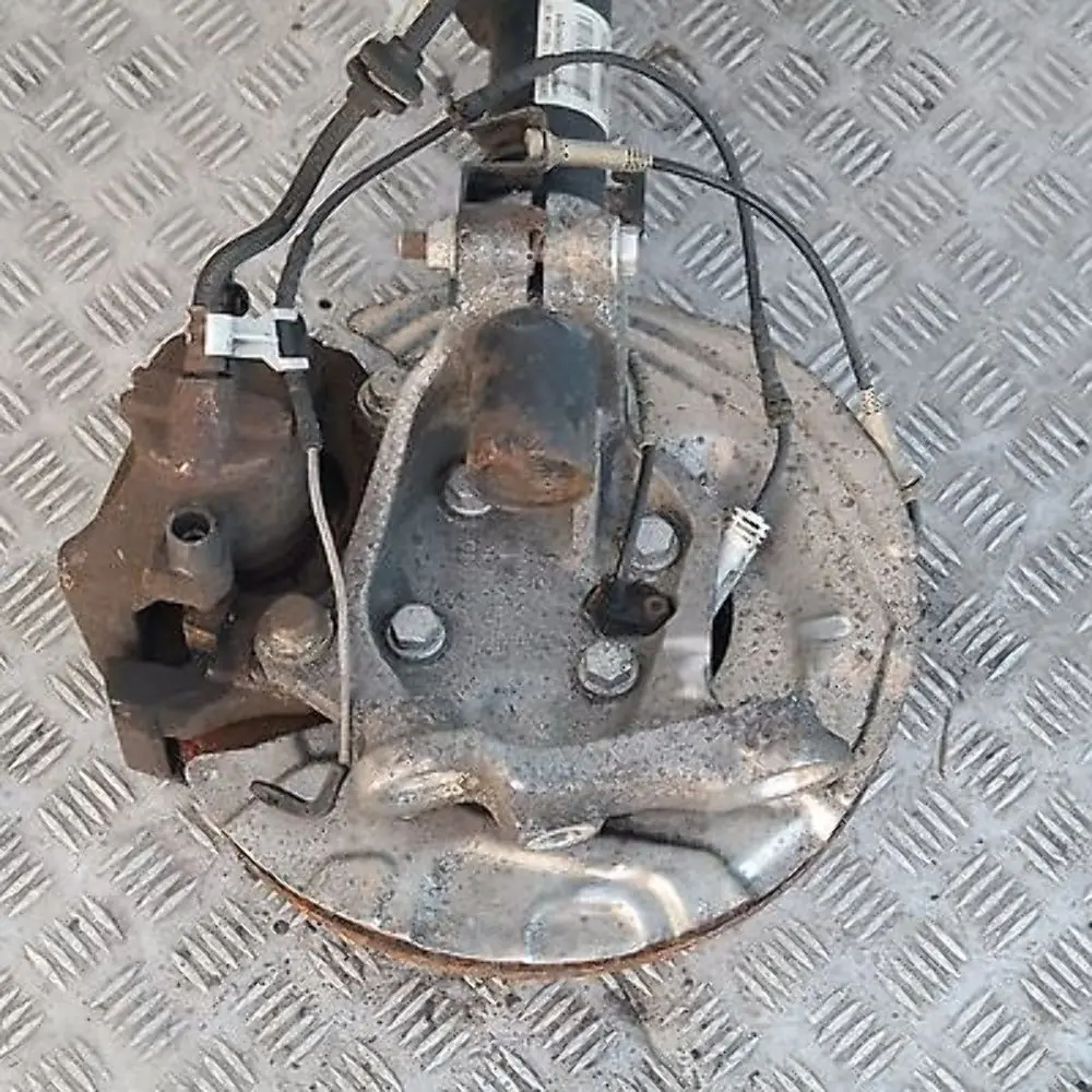 N53 Stoßdämpfer Federbein Schwenklager Vorne Links für BMW 3 er E90 325i mit Teilenummer 31306771177 BMW 3 er E90 325i N53 Stoßdämpfer Federbein Schwenklager Vorne Links - SKU 6771177 - Teilenummer 31306771177