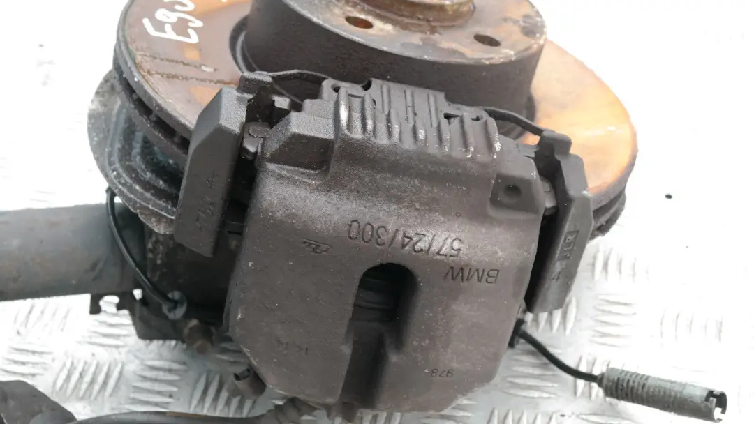 N47 FRONT RIGHT O/S SPRING STRUT LEG SUSPENSION BRAKE to BMW 3 Series E90 320D with Part number 31306771178 BMW 3 Series E90 320D N47 FRONT RIGHT O/S SPRING STRUT LEG SUSPENSION BRAKE - SKU 6771178-3 - Part number 31306771178