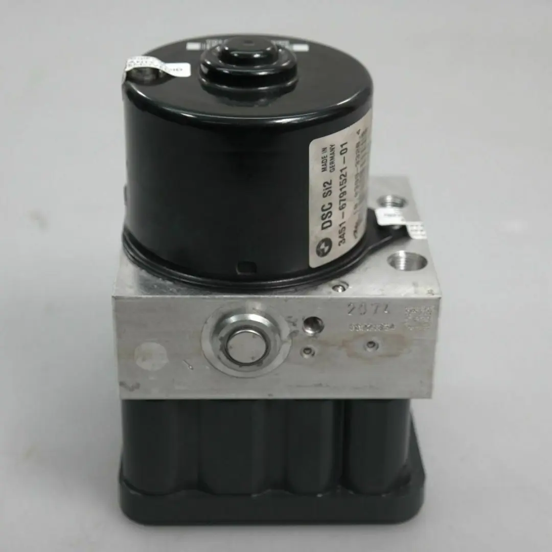 ABS Dsc Centralina Hydraulickblock 6791521 per BMW E87 E90 E91 con numero di parte 6794646 BMW E87 E90 E91 ABS Dsc Centralina Hydraulickblock 6791521 - SKU 6771487 - Numero di parte 6794646