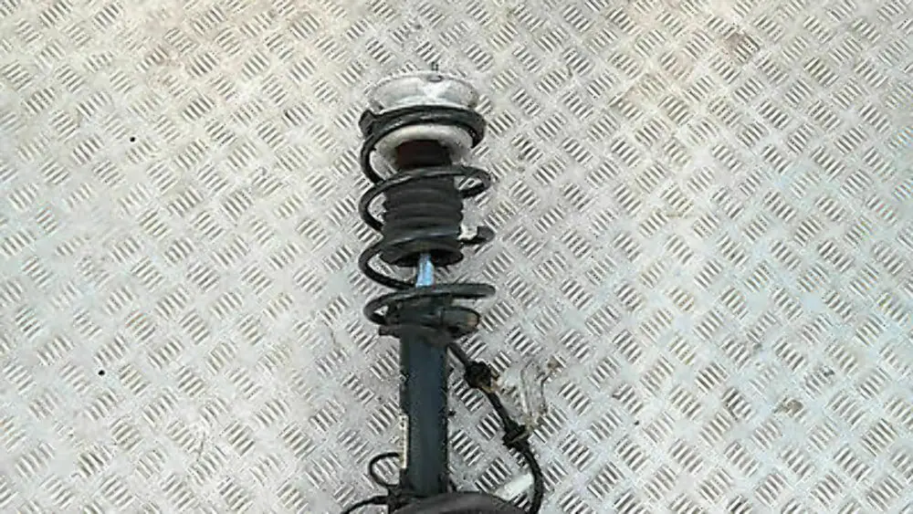 N43 Front Spring Strut Brake Suspension Leg Hub Axle Left N/S to BMW E81 E87N 116i with Part number 6786017 BMW E81 E87N 116i N43 Front Spring Strut Brake Suspension Leg Hub Axle Left N/S - SKU 6771553-4 - Part number 6786017