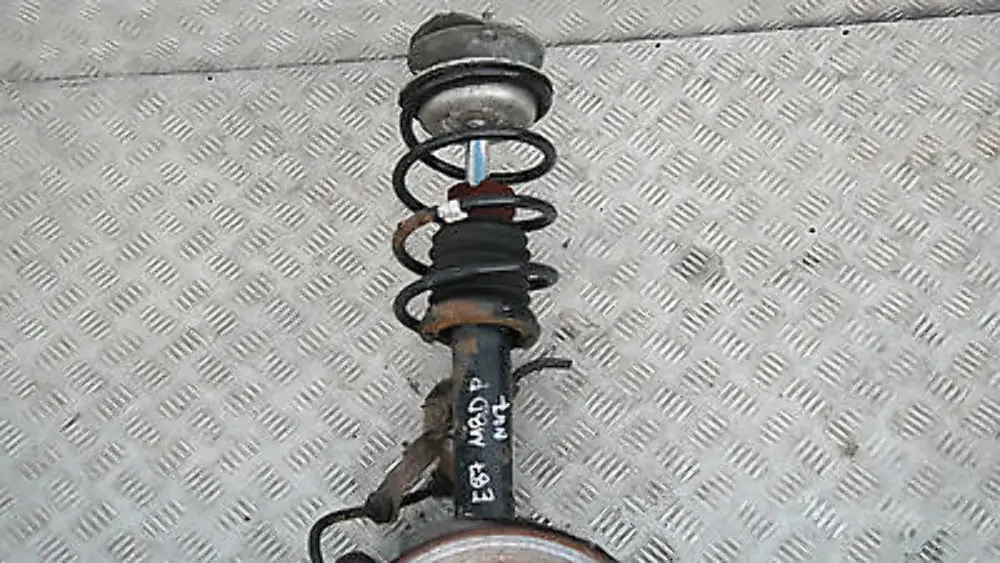 BMW 1 er E87N 116i Stoßdämpfer Federbein vorne links - SKU 6771554-6 - Teilenummer 31316771554