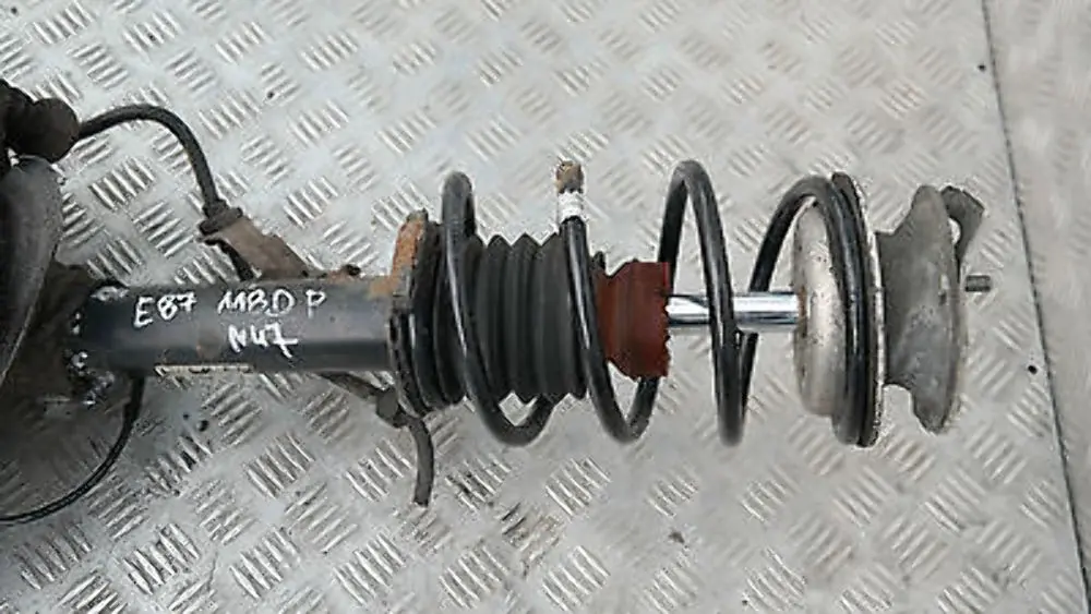 BMW E87N 118d N47 Delantero Derecho Muelle Strut Freno Suspensión Eje - SKU 6771554-6 - Número de pieza 31316771554