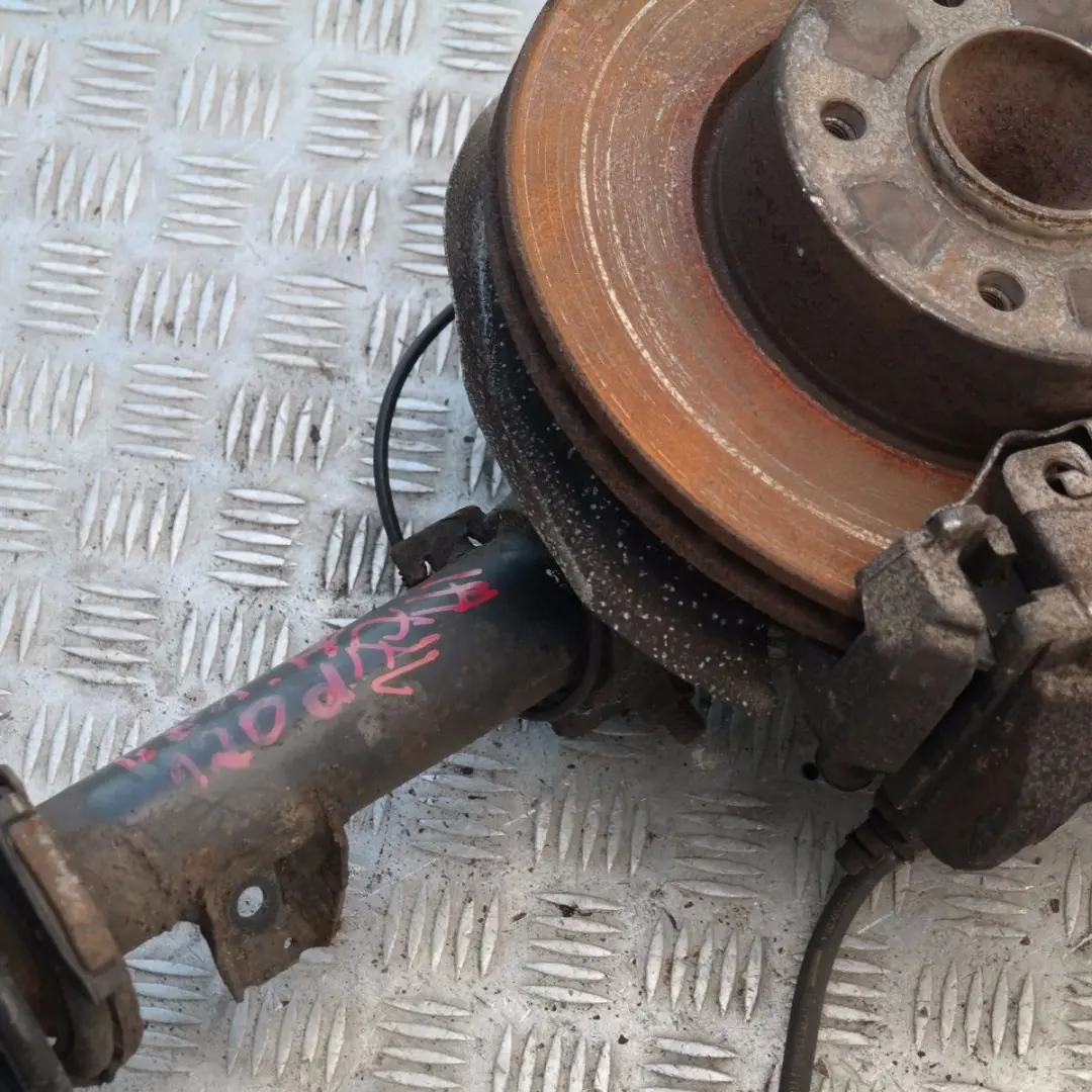 N47 M Sport Kit Amortisseur Pivotement avant Droit pour BMW E81 120d à propos du numéro de pièce 6771558 BMW E81 120d N47 M Sport Kit Amortisseur Pivotement avant Droit - SKU 6771558 - Numéro de pièce 6771558