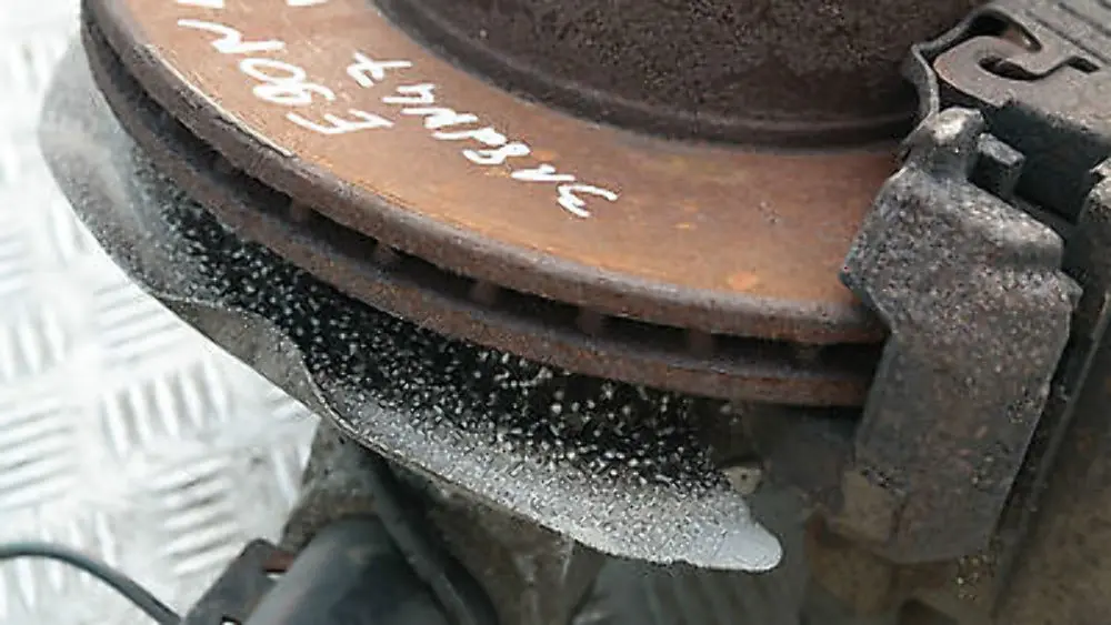 BMW E90 318d N47 Stoßdämpfer Federbein Schwenklager vorne rechts - SKU 6771724-4 - Teilenummer 31316786006