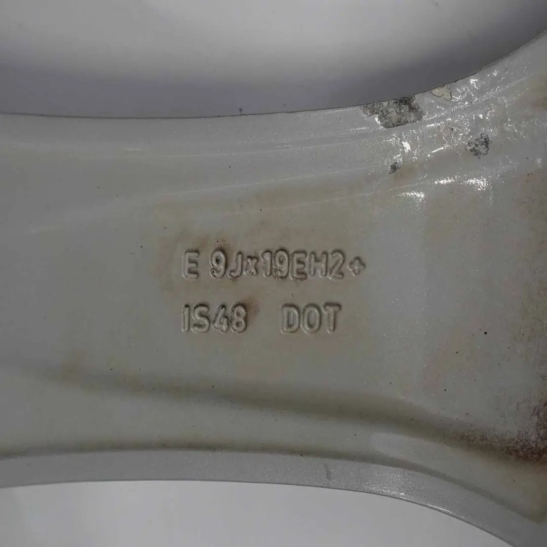 Alloy Rim 19" Y-spoke 211 9J ET:48 to BMW X5 E70 Silver Wheel with Part number 6772244 BMW X5 E70 Silver Wheel Alloy Rim 19" Y-spoke 211 9J ET:48 - SKU 6772244-4 - Part number 6772244