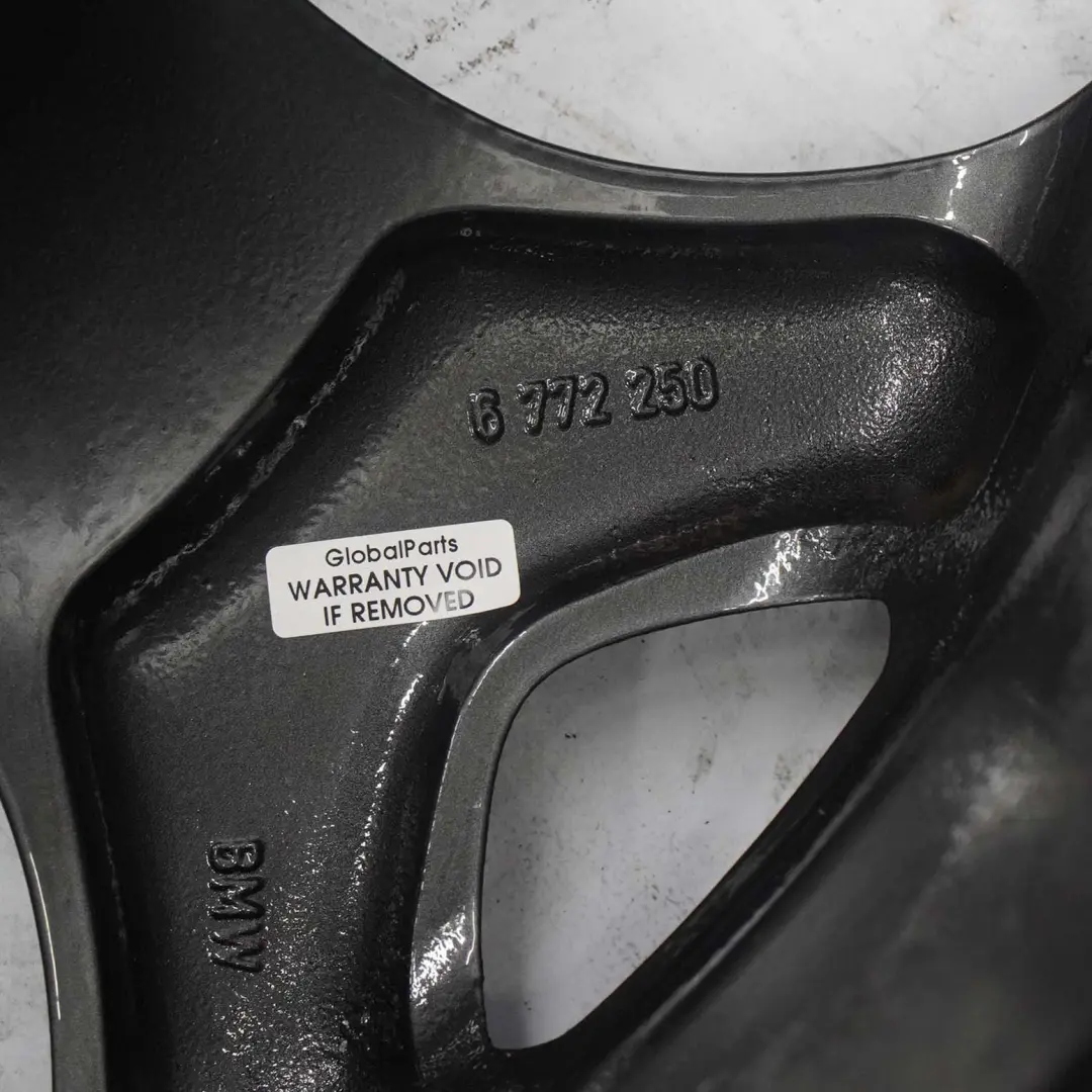 Jante Arriere Grise en Alliage 20" a rayons Y 214 ET:37 11J pour BMW X5 E70 à propos du numéro de pièce 6772250 BMW X5 E70 Jante Arriere Grise en Alliage 20" a rayons Y 214 ET:37 11J - SKU 6772250-4 - Numéro de pièce 6772250