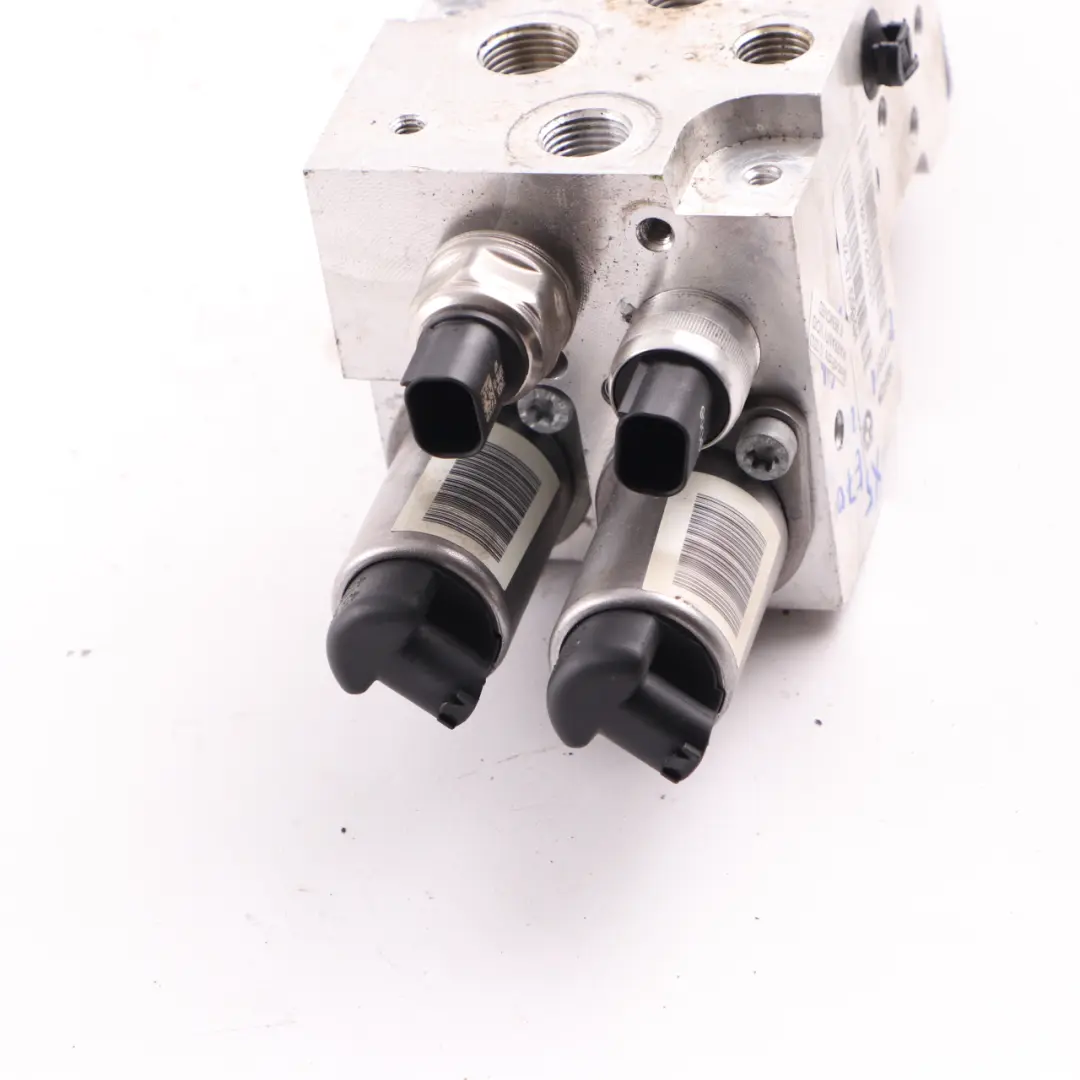 Blok Zaworów Pompy Dynamic Drive Przedniej Ośi 6775258 do BMW F01 F10 o numerze 6772311 BMW F01 F10 Blok Zaworów Pompy Dynamic Drive Przedniej Ośi 6775258 - SKU 6772311 - Numer Części 6772311