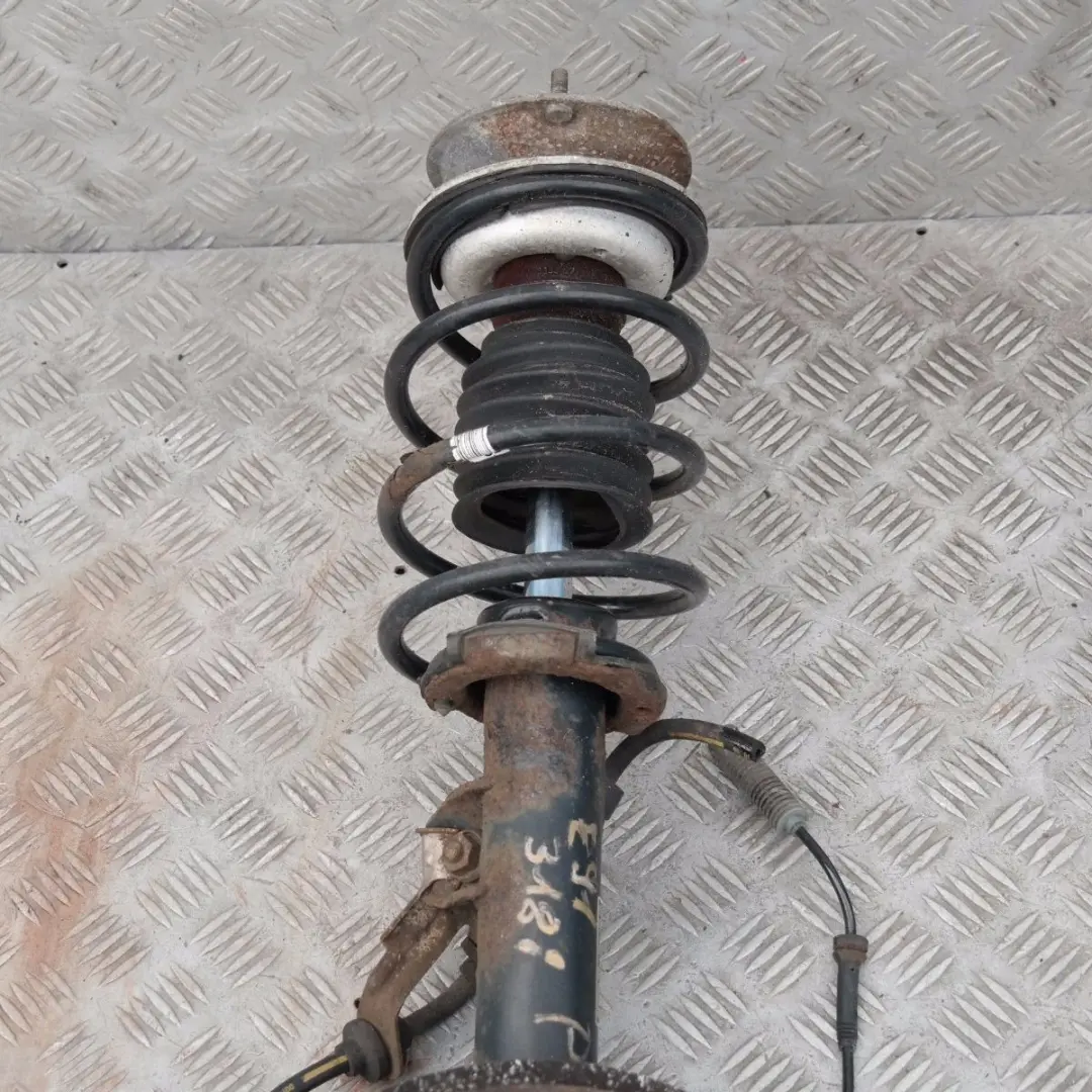 N46 Molla Sospensioni Davanti Destro Asse Anteriore per BMW E91 318i con numero di parte 6772918-1 BMW E91 318i N46 Molla Sospensioni Davanti Destro Asse Anteriore - SKU 6772918-1 - Numero di parte 6772918-1