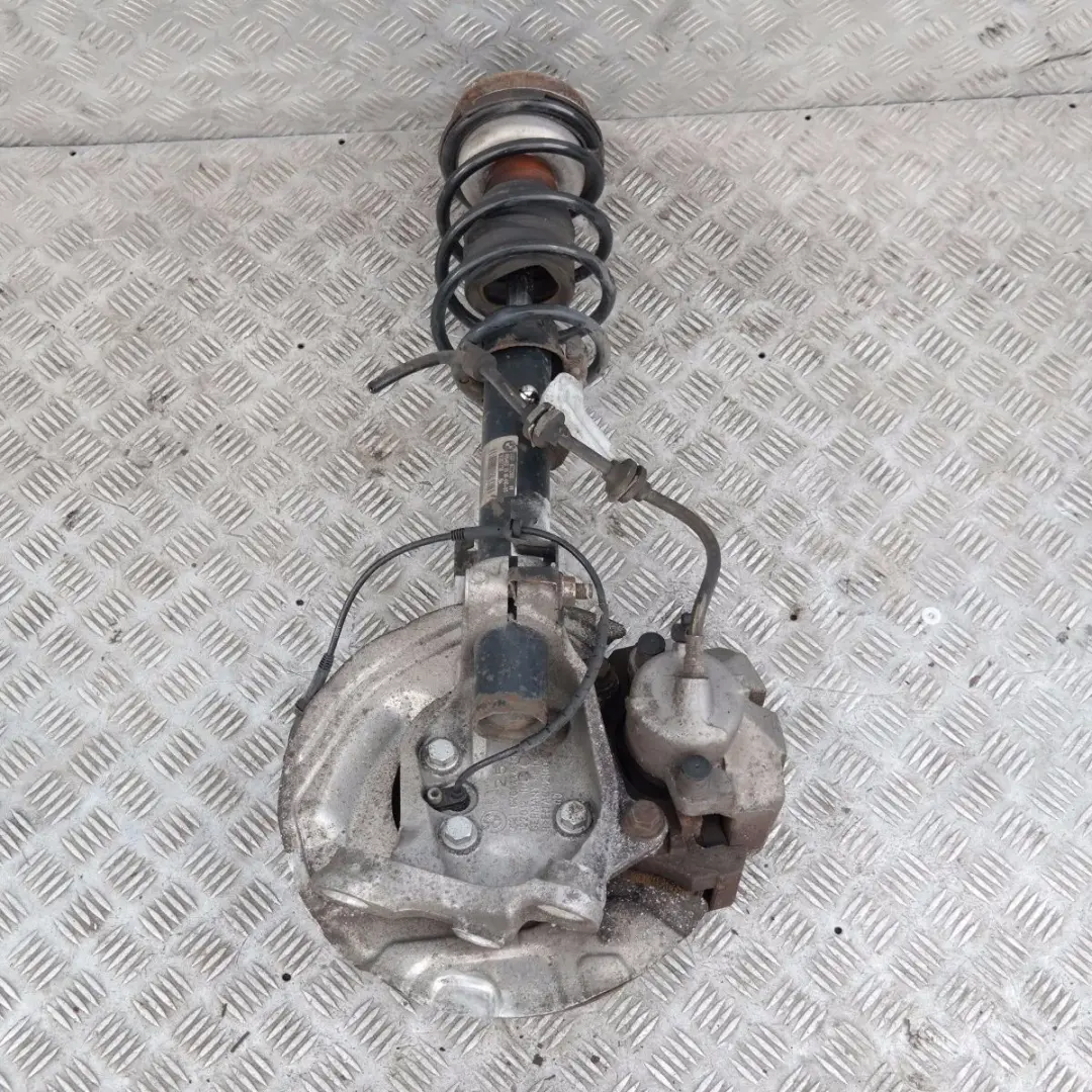 BMW 3 Series E91 320i N46 FRONT RIGHT O/S SPRING STRUT SUSPENSION BRAKE CALLIPER - SKU 6772918 - Part number 6772918