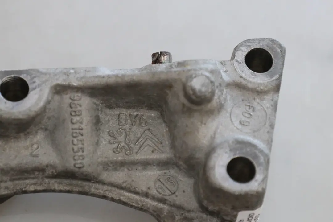 Dieselmotor Aufhängung Adapterplatte 9683165580 für BMW Mini Cooper R55 R56 W16 mit Teilenummer 6772940 BMW Mini Cooper R55 R56 W16 Dieselmotor Aufhängung Adapterplatte 9683165580 - SKU 6772940 - Teilenummer 6772940