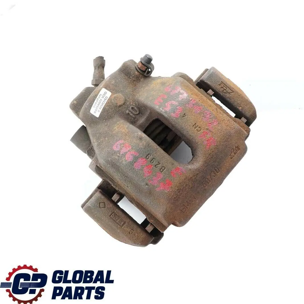 Delantero Derecho Porta Pinza De Freno 60/30 para BMW E53 con número de pieza 6773132 BMW E53 Delantero Derecho Porta Pinza De Freno 60/30 - SKU 6773132 - Número de pieza 6773132