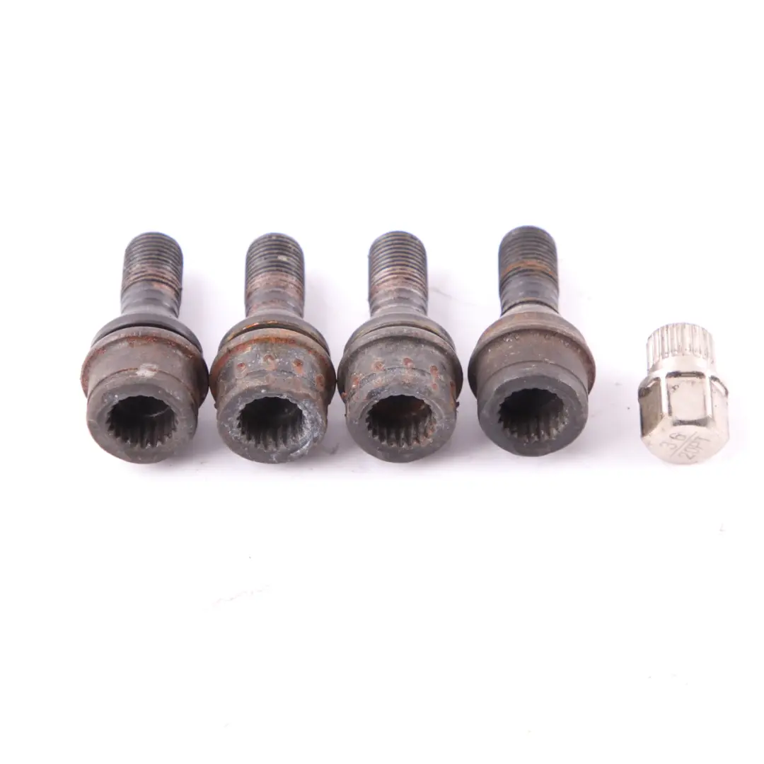 Satz von 4 Radschraubensicherungen mit Adapter Sicherheitsmutter für BMW X5 er E53 mit Teilenummer 6773191 BMW X5 er E53 Satz von 4 Radschraubensicherungen mit Adapter Sicherheitsmutter - SKU 6773191-1 - Teilenummer 6773191