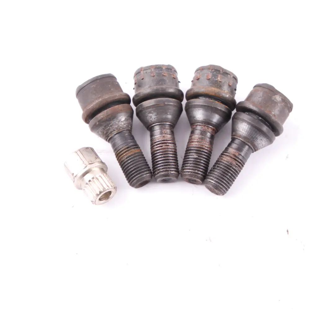 Satz von 4 Radschraubensicherungen mit Adapter Sicherheitsmutter für BMW X5 er E53 mit Teilenummer 6773191 BMW X5 er E53 Satz von 4 Radschraubensicherungen mit Adapter Sicherheitsmutter - SKU 6773191-1 - Teilenummer 6773191