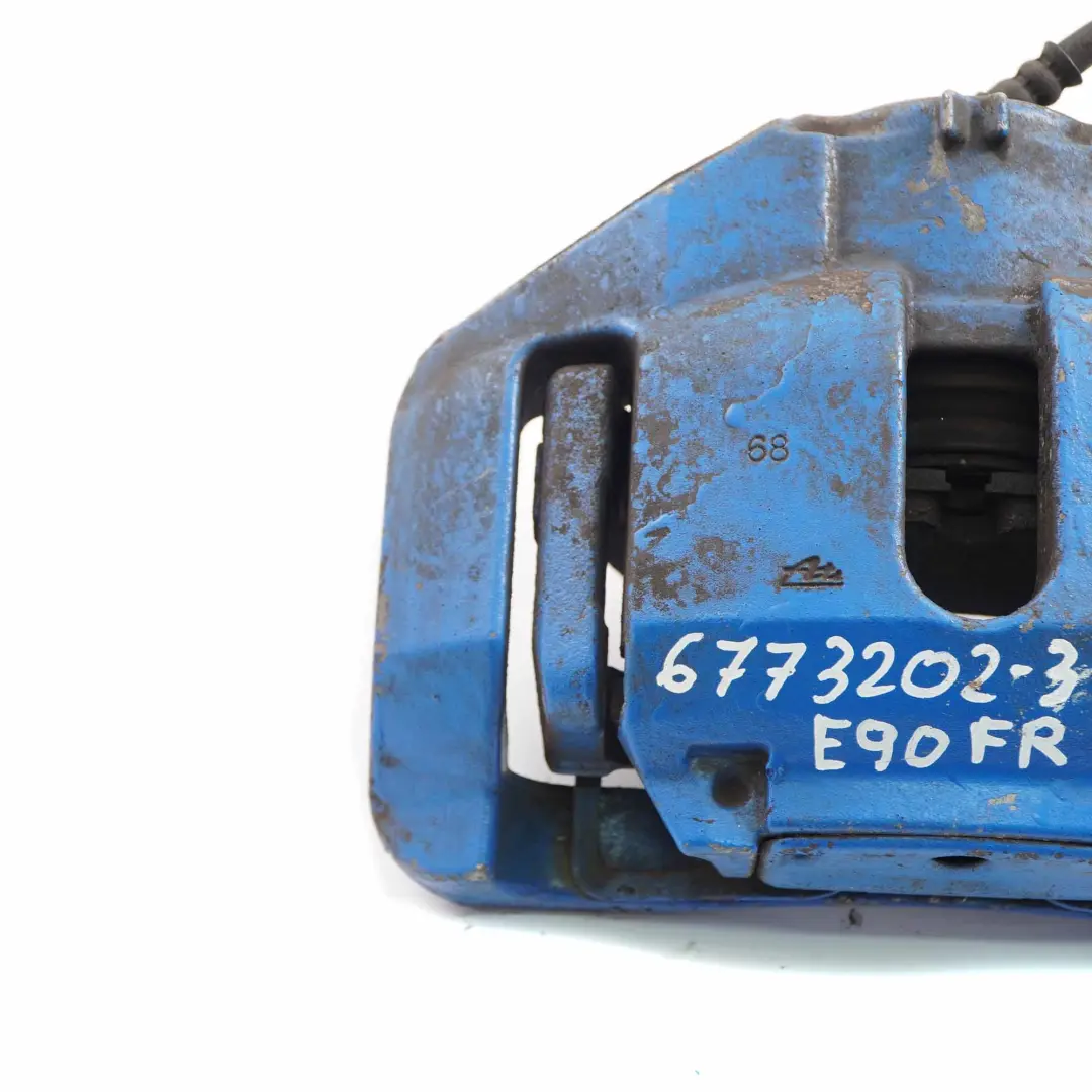 Bremssattelgehäuse Bremsträger Vorn Rechts 57/30/348 für BMW E90 E91 mit Teilenummer 6773202 BMW E90 E91 Bremssattelgehäuse Bremsträger Vorn Rechts 57/30/348 - SKU 6773202-3 - Teilenummer 6773202