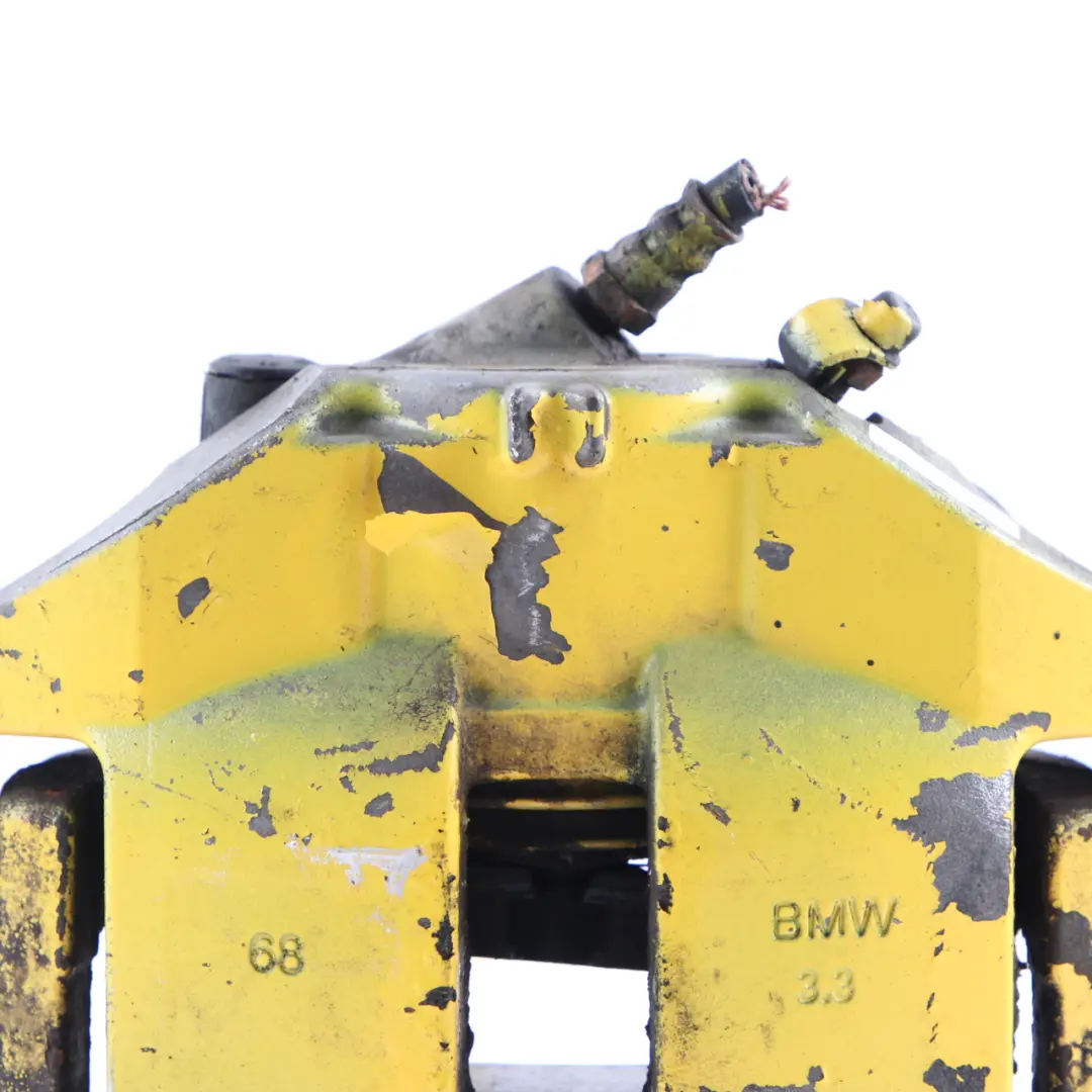 Etrier de frein BMW E90 E91 Avant Droit Boîtier de support de l'unité 57/30/348 pour à propos du numéro de pièce 6773202 Etrier de frein BMW E90 E91 Avant Droit Boîtier de support de l'unité 57/30/348 - SKU 6773202-4 - Numéro de pièce 6773202