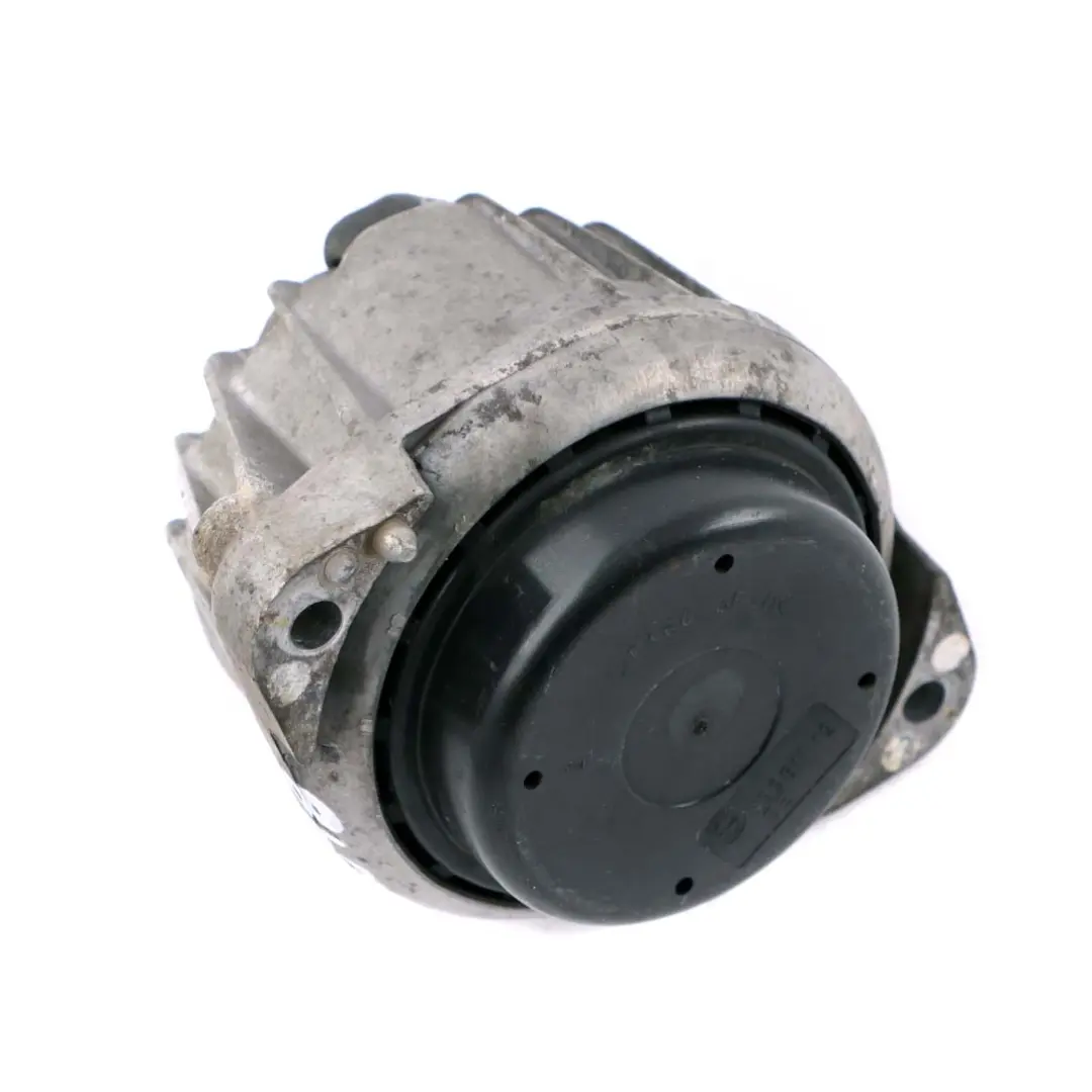 Motorlager rechts DIESEL M57 für BMW 3 er E90 E91 E92 mit Teilenummer 6773248 BMW 3 er E90 E91 E92 Motorlager rechts DIESEL M57 - SKU 6773248 - Teilenummer 6773248
