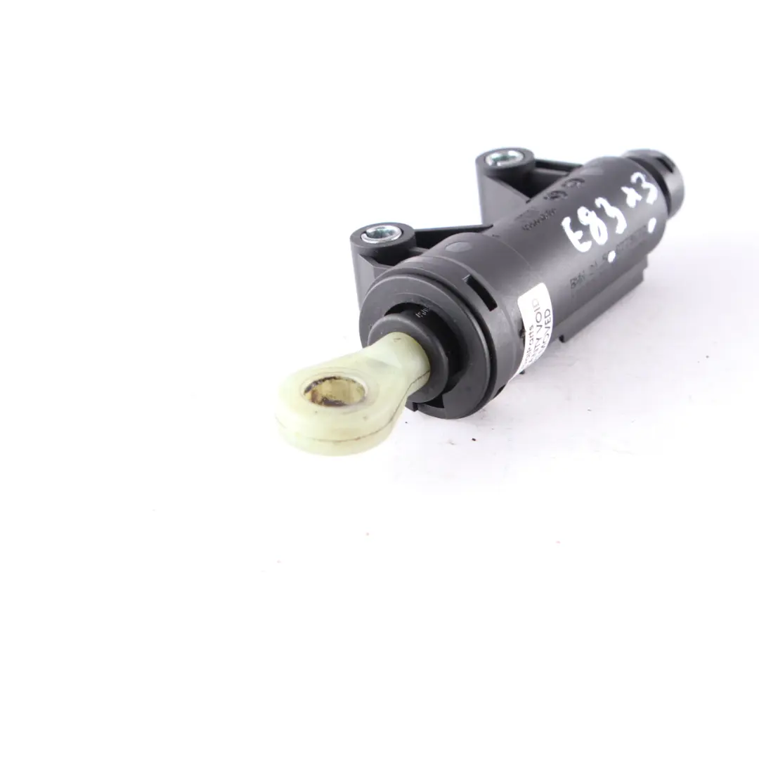 Clutch Master Cylinder to BMW E53 E81 E84 E87 E90 E91 with Part number 6773670 BMW E53 E81 E84 E87 E90 E91 Clutch Master Cylinder - SKU 6773670 - Part number 6773670
