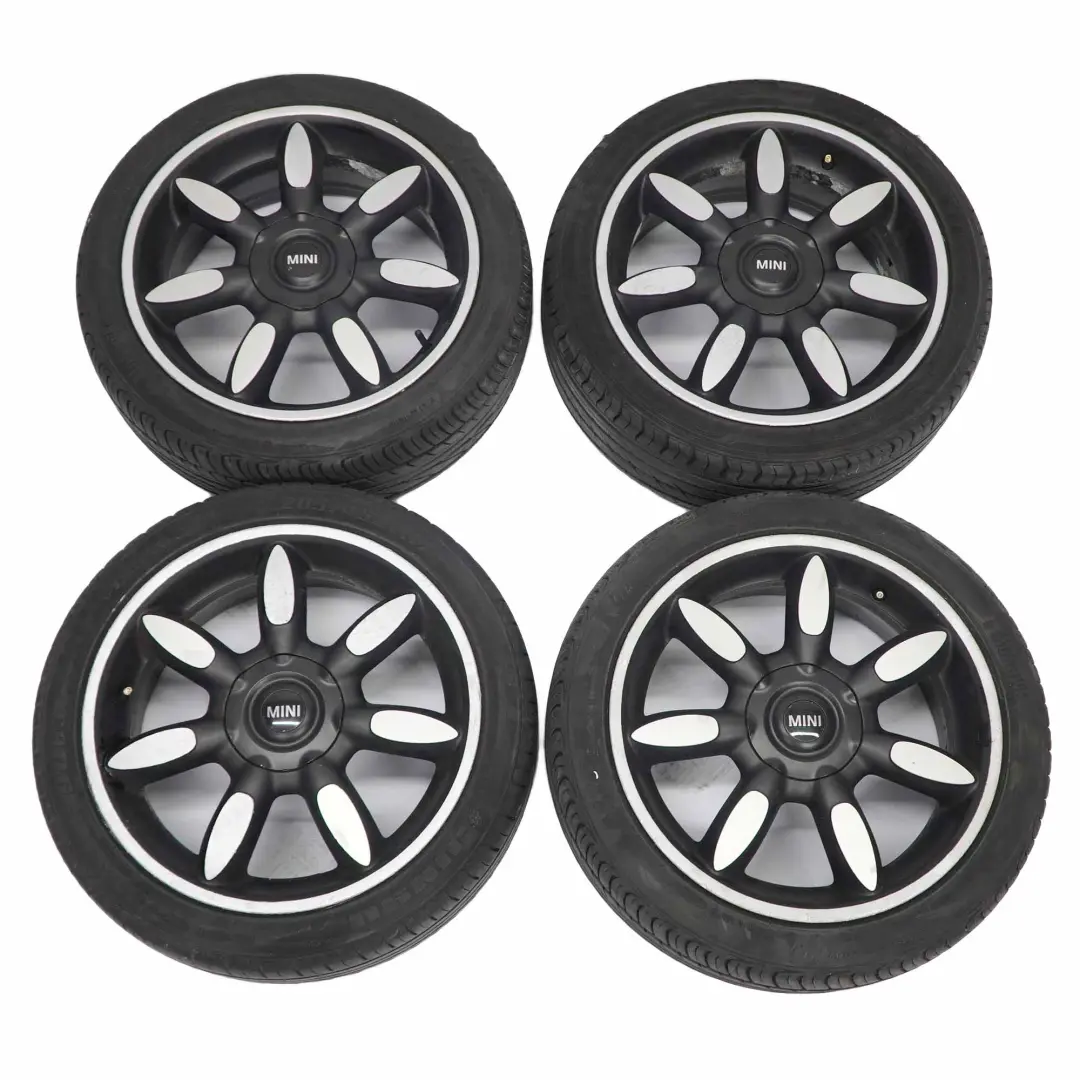 Set completo 4x cerchi ruote pneumatici Night Spoke Limp-Home 17" per MINI R50 R56 con numero di parte 6773800 MINI R50 R56 Set completo 4x cerchi ruote pneumatici Night Spoke Limp-Home 17" - SKU 6773800-SET - Numero di parte 6773800