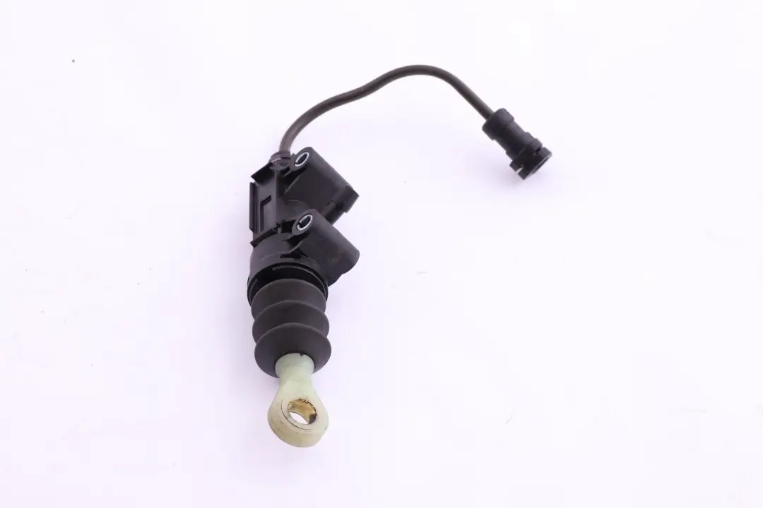 Input Cylinder Clutch to Mini Cooper One R50 R53 R56 Clubman R55 with Part number 6774078 Mini Cooper One R50 R53 R56 Clubman R55 Input Cylinder Clutch - SKU 6774078 - Part number 6774078