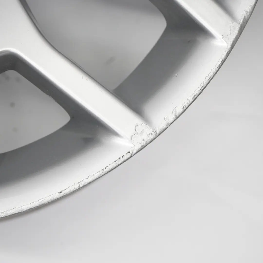 Silberne Leicht metall felge vorne 20" Kreuzs peiche 177 10J für BMW X5 E70 mit Teilenummer 6774398 BMW X5 E70 Silberne Leicht metall felge vorne 20" Kreuzs peiche 177 10J - SKU 6774398-2 - Teilenummer 6774398