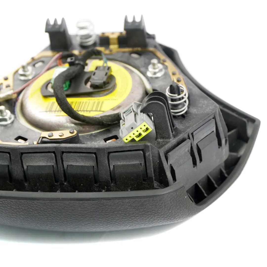 Poduszka AIRBAG kierowcy 6774449 do BMW E60 E61 o numerze 32346774449 BMW E60 E61 Poduszka AIRBAG kierowcy 6774449 - SKU 6774449-7 - Numer Części 32346774449