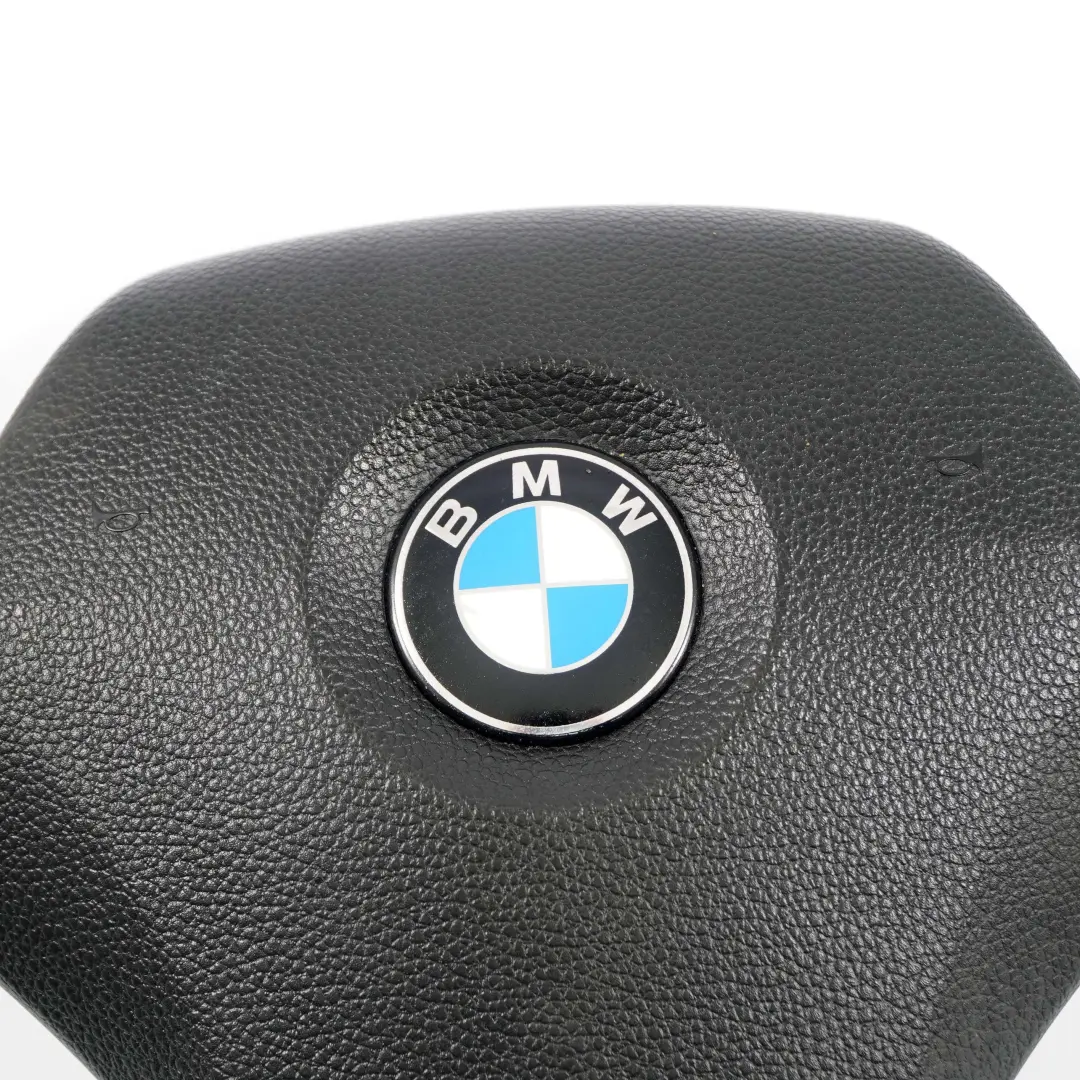 Poduszka AIRBAG kierowcy 6774449 do BMW E60 E61 o numerze 32346774449 BMW E60 E61 Poduszka AIRBAG kierowcy 6774449 - SKU 6774449-7 - Numer Części 32346774449