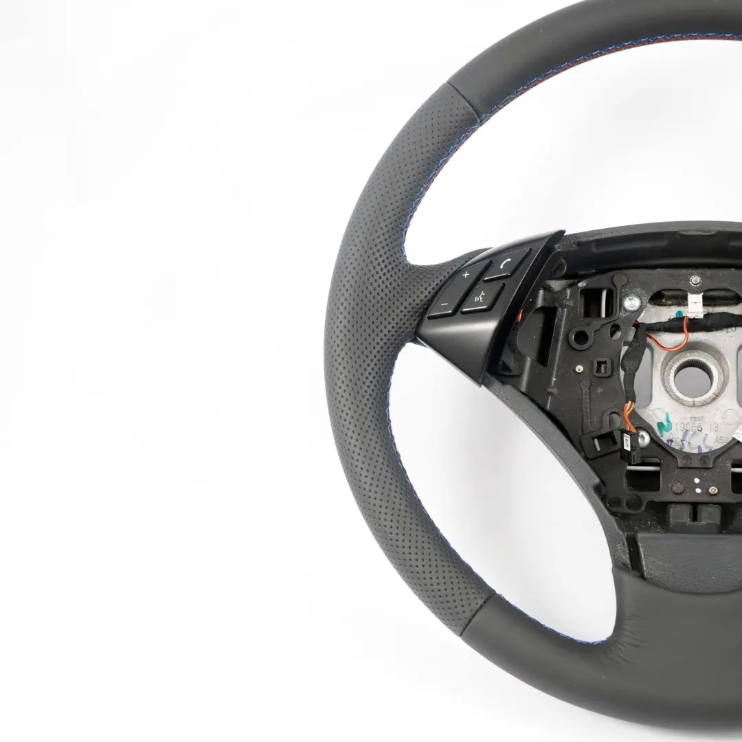 Lenkrad Neues Leder Schwarz M-dreifarbige Fäden BMW 5 er E60 E61 LCI - SKU 6774456-1 - Teilenummer 6774456