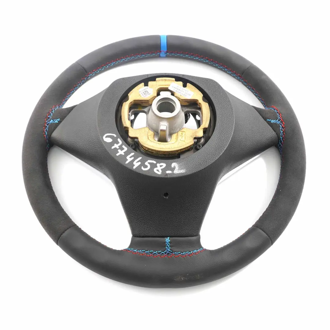 NUOVO Volante Sportivo Sport in Pelle Nera M-tricolore per BMW E60 E61 E63 con numero di parte 6774458 BMW E60 E61 E63 NUOVO Volante Sportivo Sport in Pelle Nera M-tricolore - SKU 6774458-2 - Numero di parte 6774458