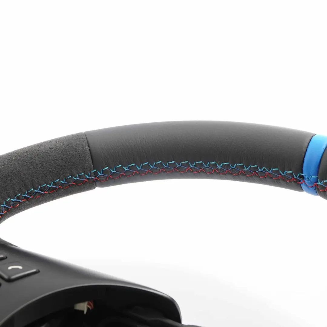 Leather Sport Steering Wheel M-tricoloured to BMW 5 6 Series E60 E61 E63 NEW Black with Part number 6774458 BMW 5 6 Series E60 E61 E63 NEW Black Leather Sport Steering Wheel M-tricoloured - SKU 6774458-2 - Part number 6774458