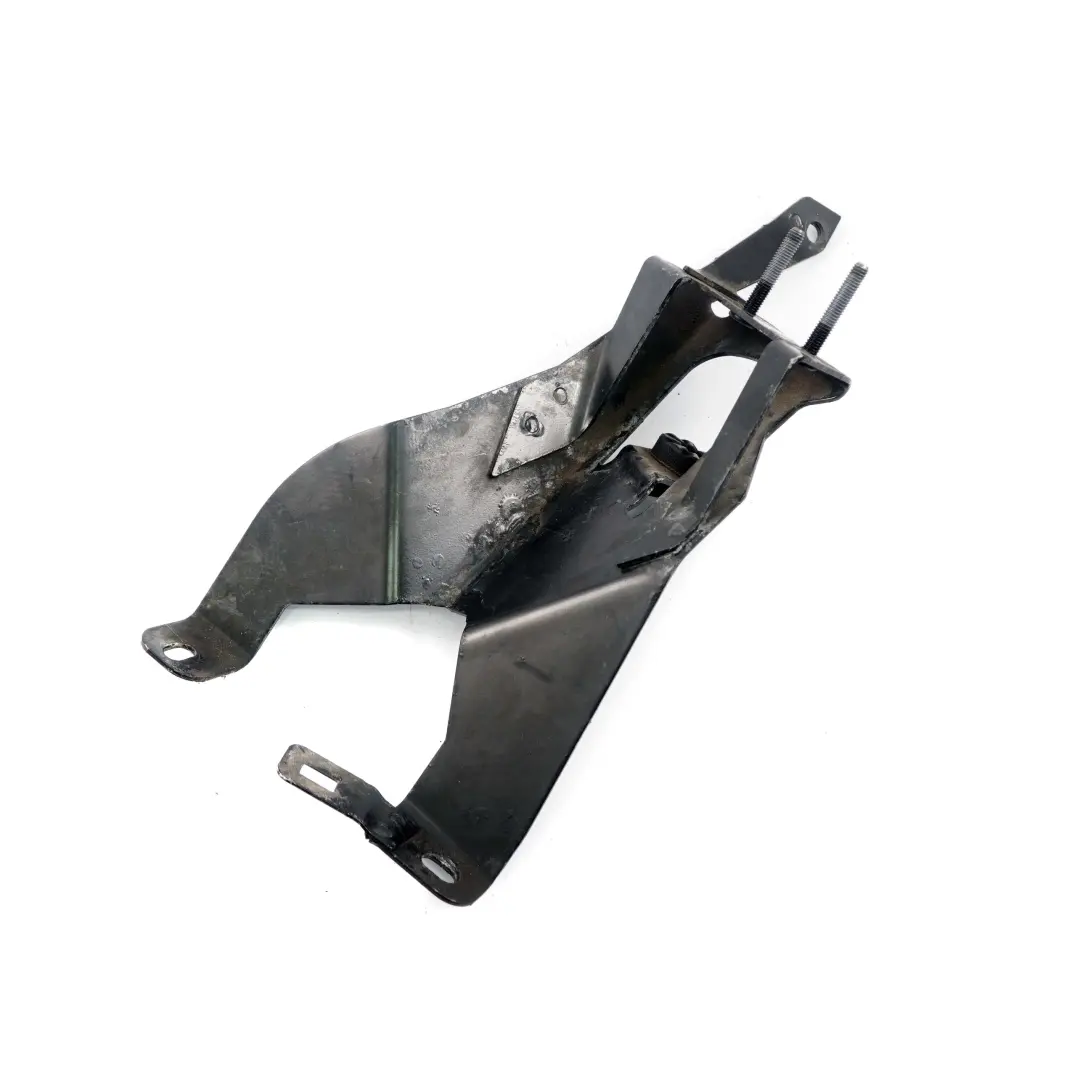 N47 Bracket Power Steering Oil Carrier to BMW E81 E87 LCI E90 E91 E92 with Part number 6774767 BMW E81 E87 LCI E90 E91 E92 N47 Bracket Power Steering Oil Carrier - SKU 6774767 - Part number 6774767