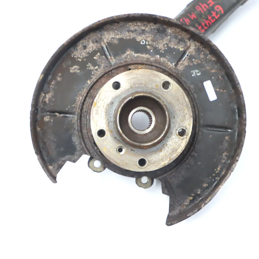 mozzo ruota posteriore sinistra sospensione gamba freno ruota portante per BMW E46 con numero di parte 6774777 BMW E46 mozzo ruota posteriore sinistra sospensione gamba freno ruota portante - SKU 6774777 - Numero di parte 6774777