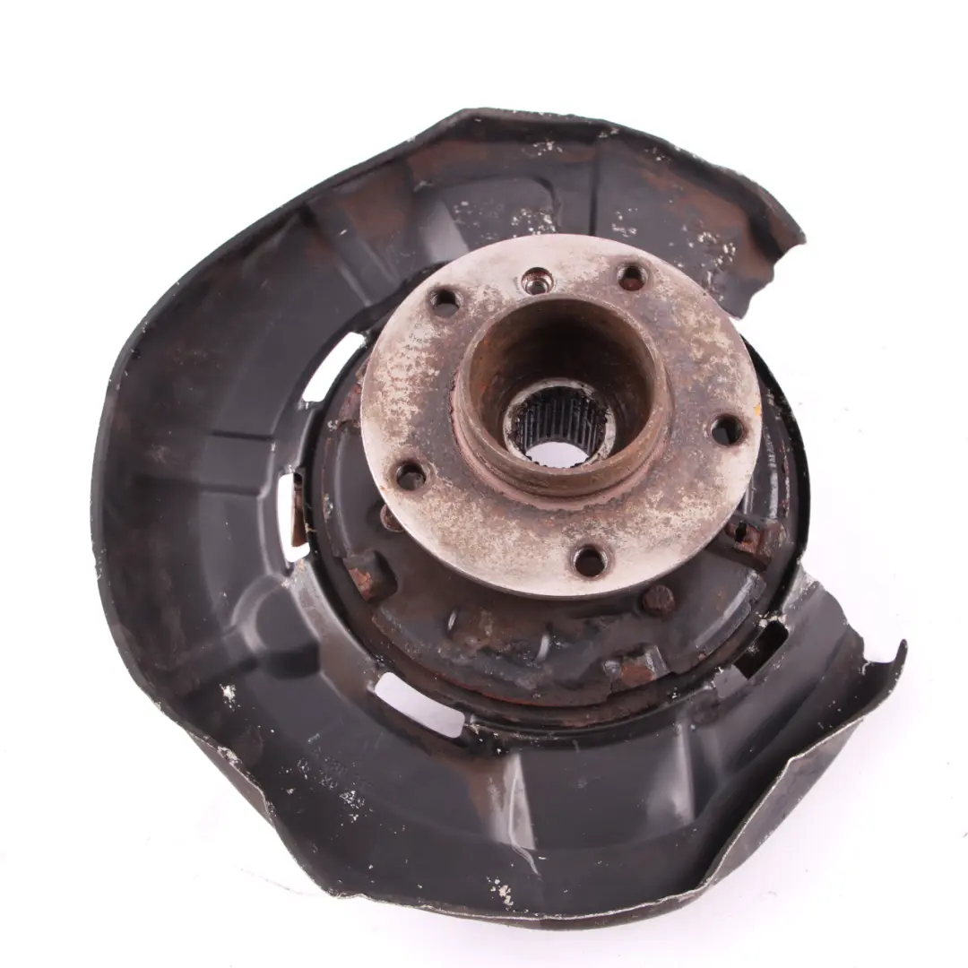 Piasta Koła Tylna Lewa Flansza Zawieszenia 123d 135i do BMW E82 E88 o numerze 6774807 BMW E82 E88 Piasta Koła Tylna Lewa Flansza Zawieszenia 123d 135i - SKU 6774807-1 - Numer Części 6774807