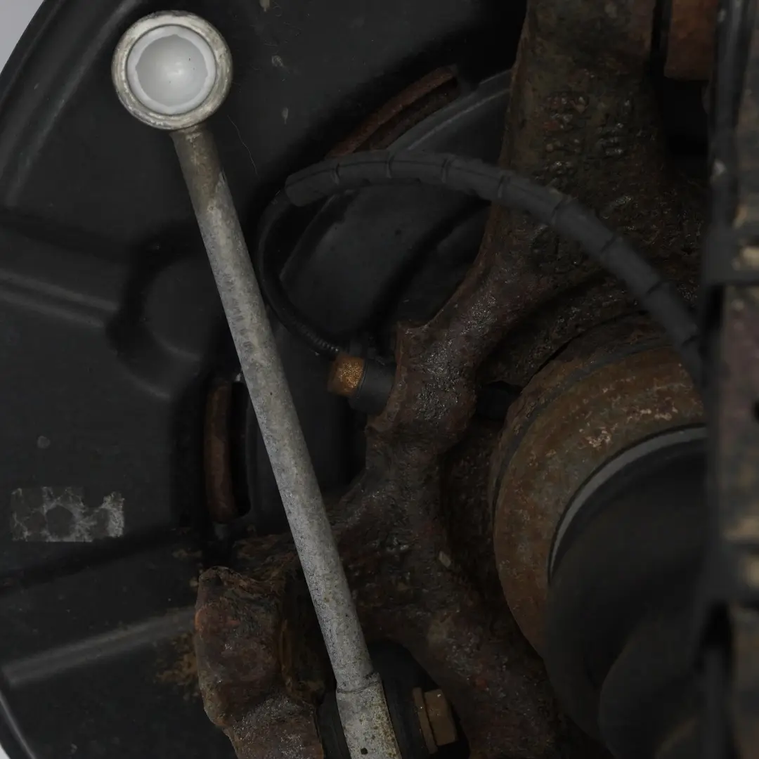 N47S Federbein Stossdämpfer Bremssattelgehäuse Hinten Links für BMW E88 123d mit Teilenummer 6774807 BMW E88 123d N47S Federbein Stossdämpfer Bremssattelgehäuse Hinten Links - SKU 6774807-25 - Teilenummer 6774807