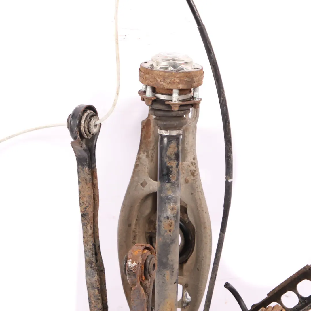 N52N Rear Right O/S Axle Suspension Leg Wheel Hub Brake Disc to BMW E92 330i with Part number 6774808 BMW E92 330i N52N Rear Right O/S Axle Suspension Leg Wheel Hub Brake Disc - SKU 6774808-27 - Part number 6774808